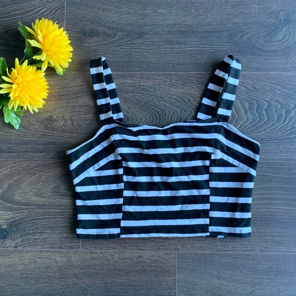 Express crop top